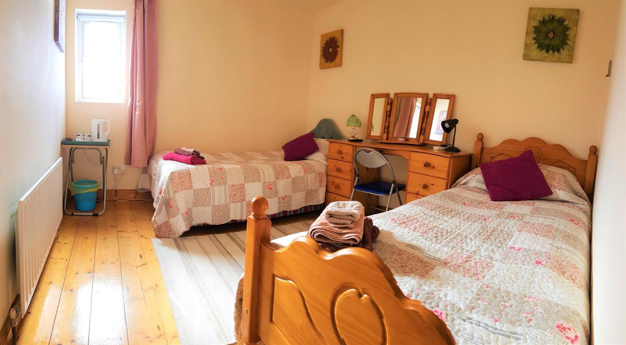 Bernie'S Place Castlebar Dış mekan fotoğraf